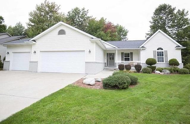 1st image of 2603 Hollyberry Dr