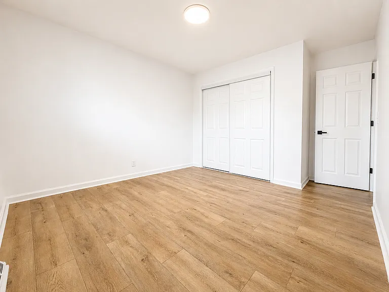 3202 W Birkshire Dr — Photo 24