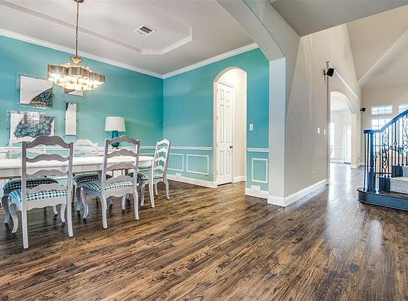 5th image of 3010 Izabella Ct