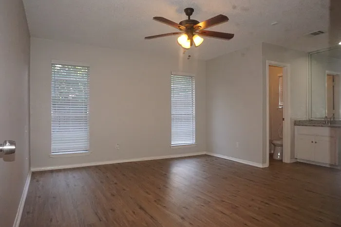 4704 Aspen Way — Photo 5