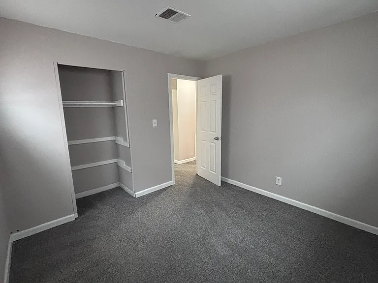 4003 Carlton Ave — Photo 14