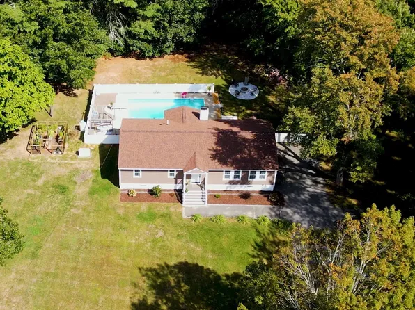 195 Bypass 28, Derry, NH 03038