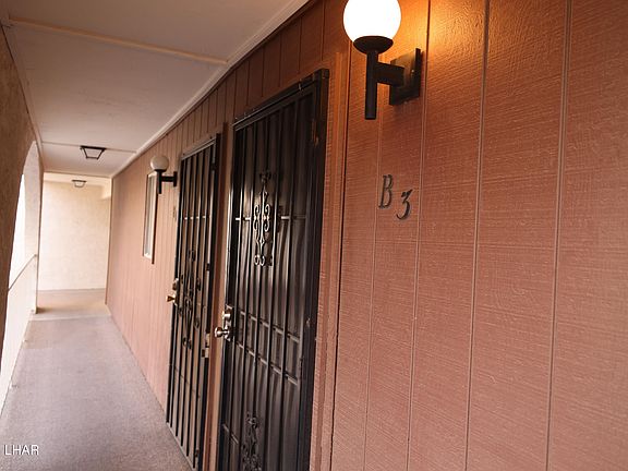 2nd image of 1720 Bahama Ave APT B-3