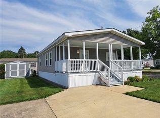 18592 Edwards Rd #20, Doylestown, OH 44230