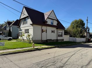 145 N Oakland Ave, Sharon, PA 16146