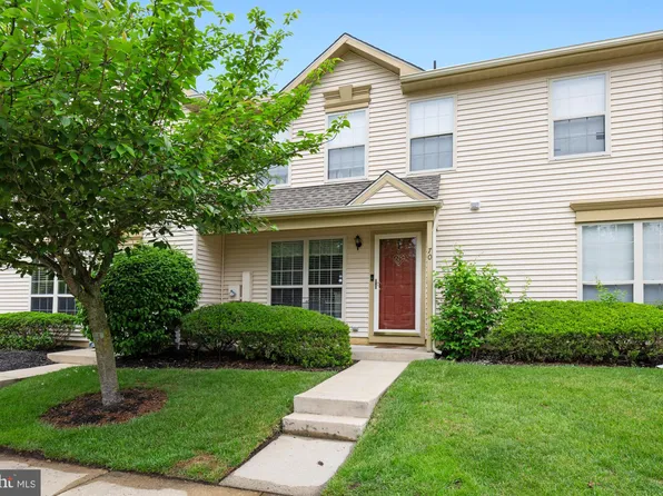 70 Forest Ct, Mantua, NJ 08051