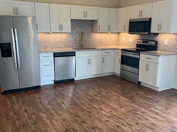 196 W Main St, Spartanburg, SC