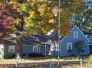 2 Union St, Foxboro, MA 02035