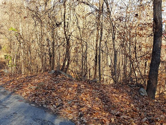 2nd image of 3 Savage Point Rd Lot 3