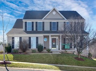 7464 Grand Lake Dr, Seven Valleys, PA 17360