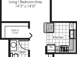 400 Studio, Chicago, IL 60601
