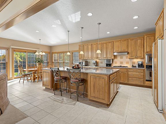 5th image of 2502 Keltonhurst Ct