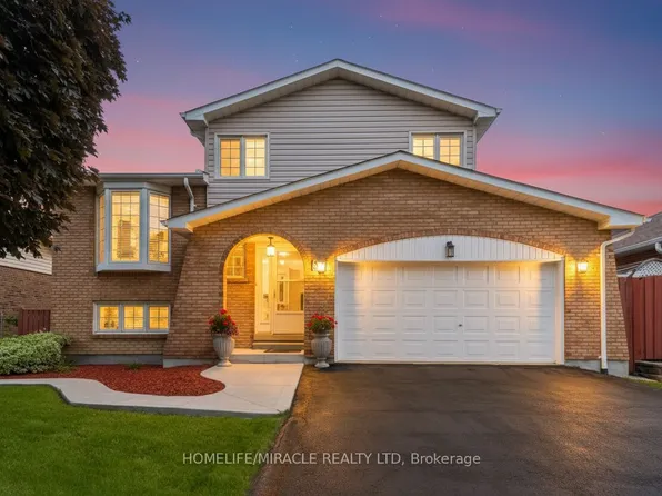 37 Blackthorn Ln, Brampton, ON L6V 3K7