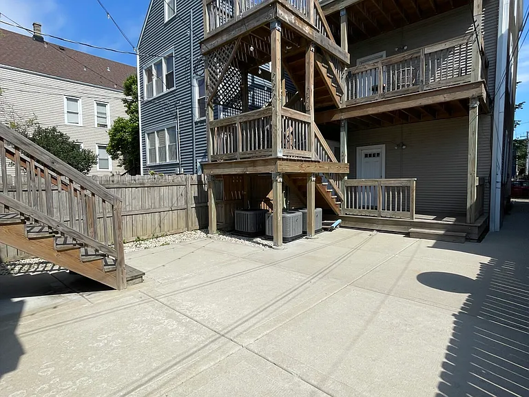 3611 W Wolfram St #2R — Photo 22