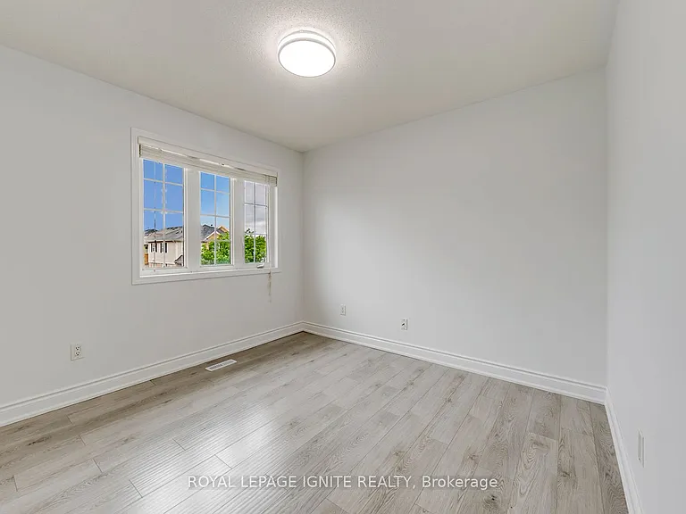 928 Philbrook Dr — Photo 35