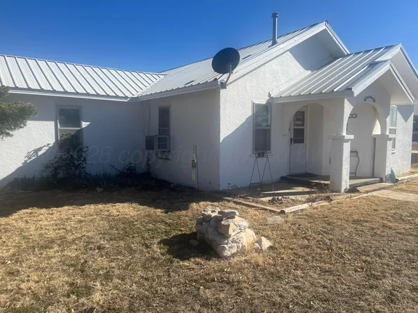 517/520 S Orpe St, Clarendon, TX 79226