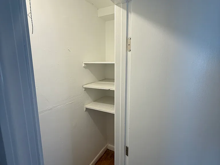 41 Commerce St #C — Photo 5