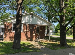 414 S Chestnut St, Sparta, IL 62286