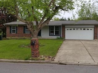 11 Redbud Dr, Warrenton, MO 63383