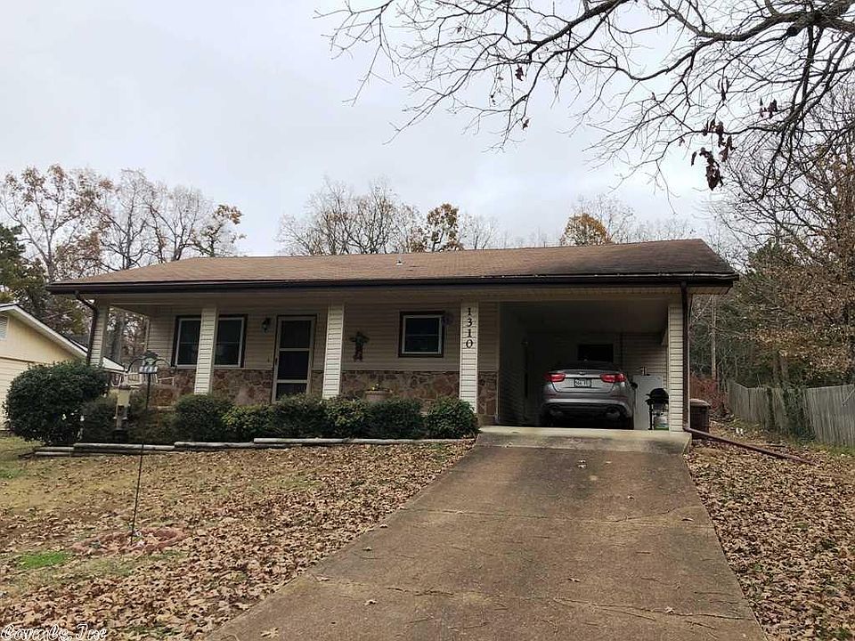 1st image of 1310 Pavilion Ln