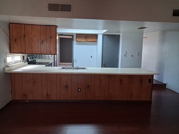 3rd image of 13812 Paseo Del Sol NE
