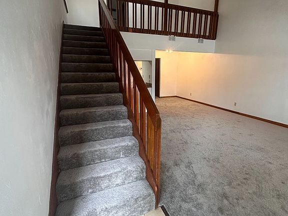2nd image of 4012 Chipola St