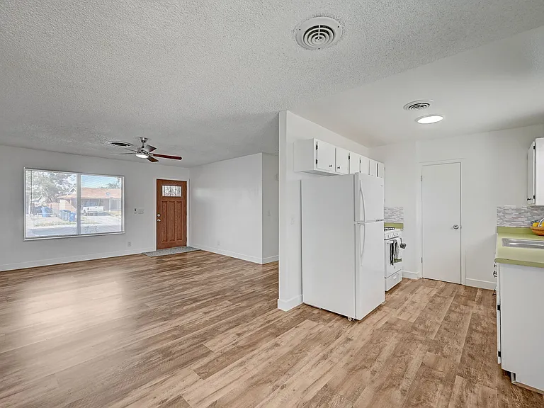 4047 Maple Hill Rd — Photo 5