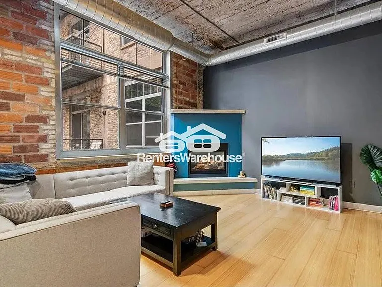 521 S 7th St #419 — Photo 5