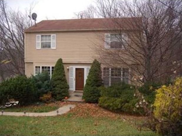 1st image of 1031 Delfield Dr