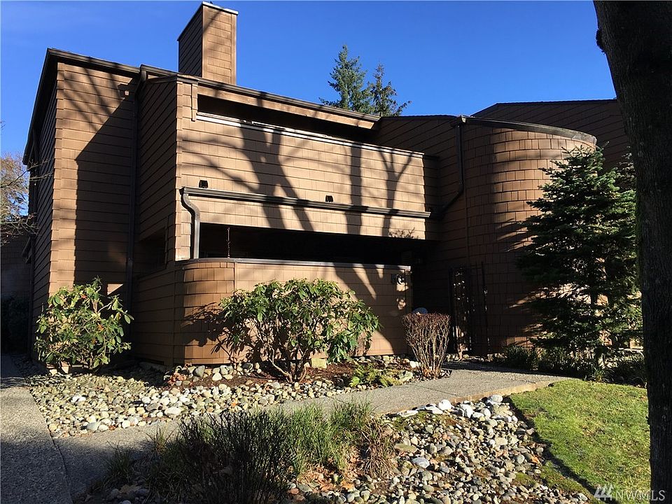 1st image of 11420 NE 128th St APT 50