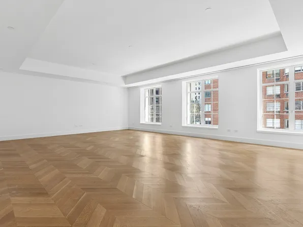 1228 Madison Avenue image 1 of 14