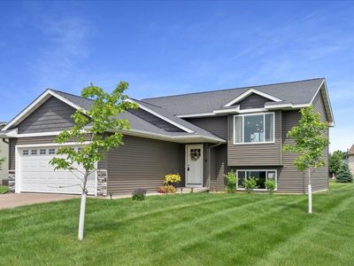 1272 Pheasant Run, New Richmond, WI, 54017