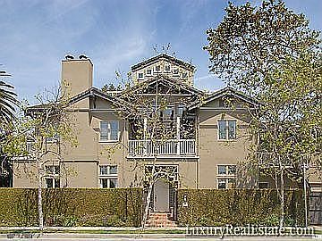 2nd image of 50 Amalfi Dr