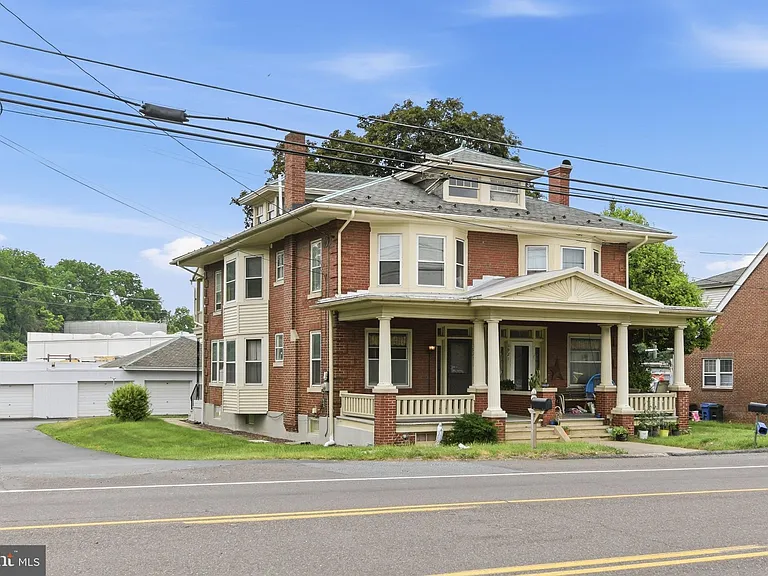 3923 Pottsville Pike — Photo 2