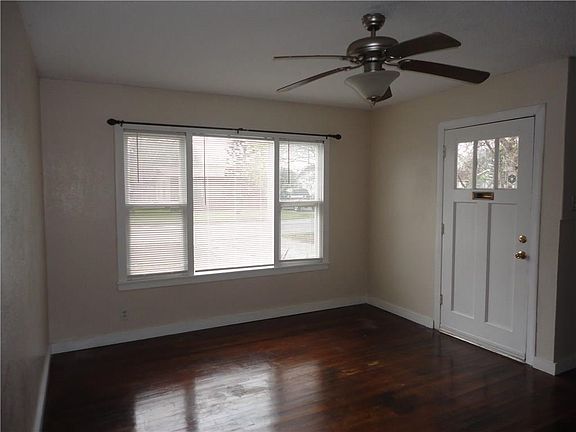 3rd image of 5730 Cordelia St