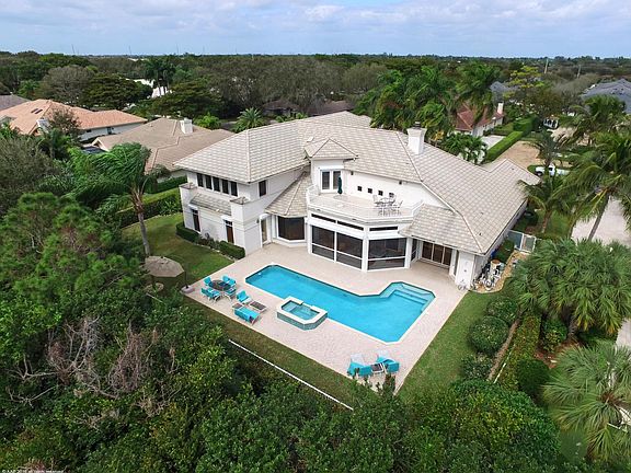 3rd image of 4368 Saint Andrews Dr