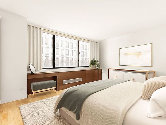 4th image of 30 W 61st St APT 8E