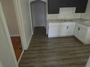 4824 Olcott Ave APT 1B, East Chicago, IN 46312