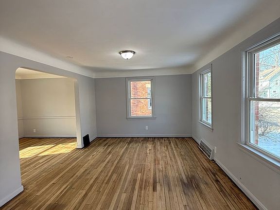 2nd image of 14506 Milverton Rd