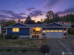 914 S 30th Pl, Renton, WA 98055