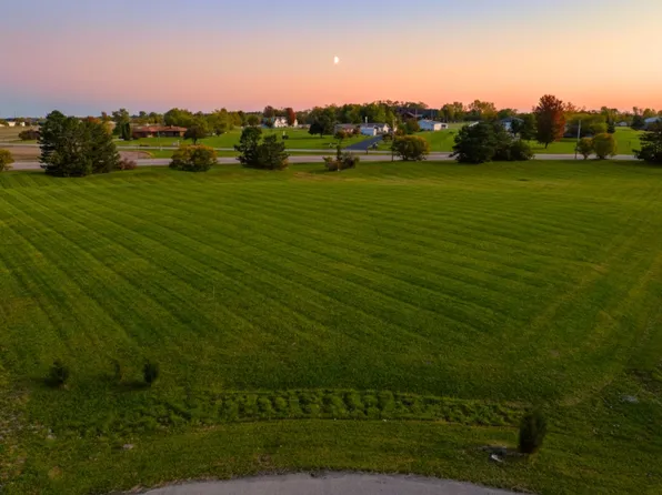 12 W Connie Ct, Frankfort, IL 60423