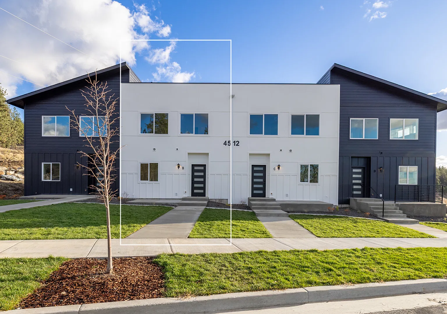 The Vistas Townhomes -4512 North Dapple Street — Photo 1