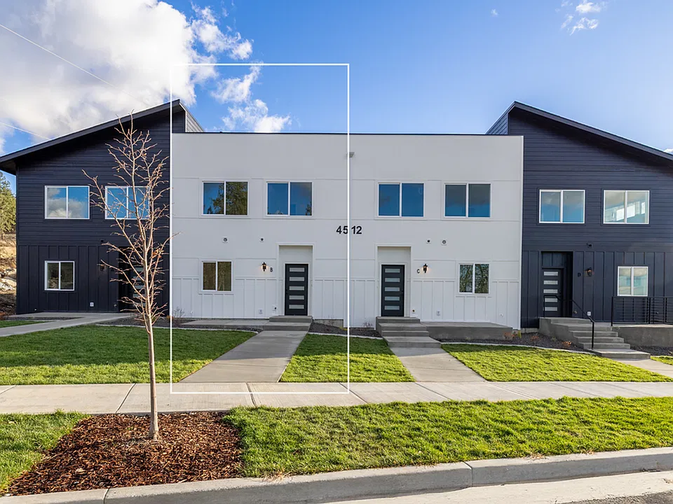 The Vistas Townhomes -4512 North Dapple Street