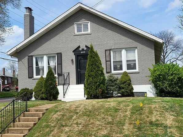 8975 Burton Ave, Saint Louis, MO 63114