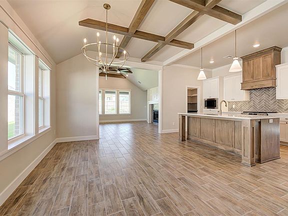 5th image of 4825 Indigo Ln