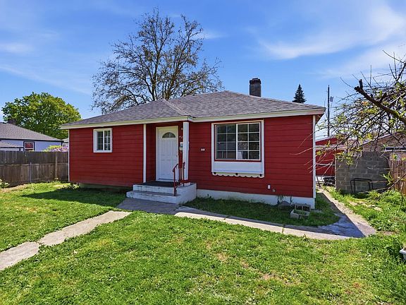 2nd image of 2211 W Rowan Ave