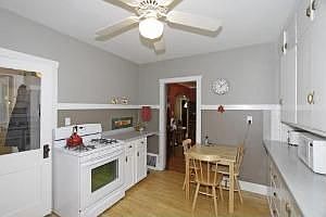 1st image of 210 W Morse Ave
