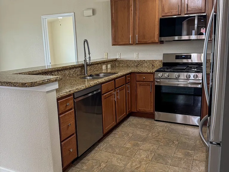 4905 Hahns Peak Dr #202 — Photo 11
