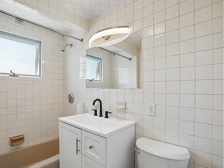 9 Porter St #3 — Photo 12