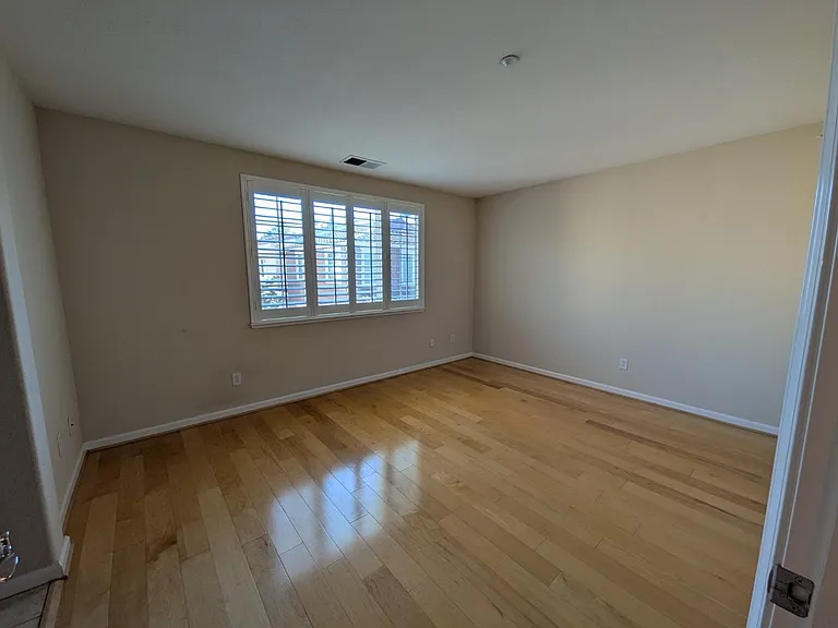 4086 Crandall Cir #4086 — Photo 8